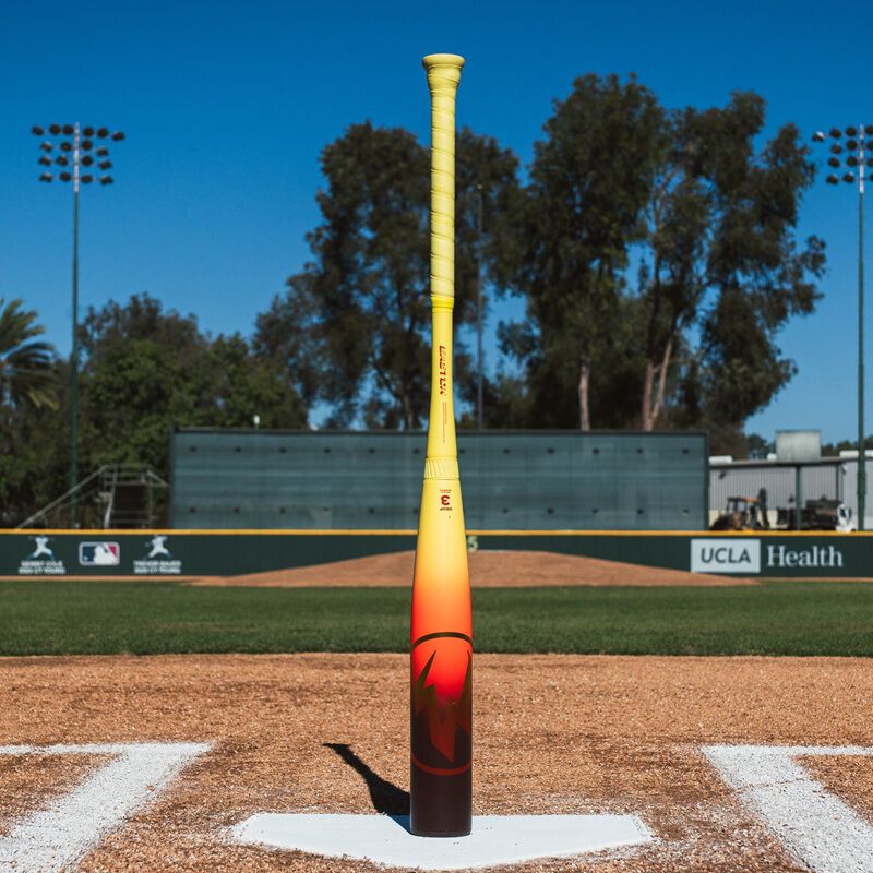 Easton 2026 Hype Fire -3 BBCOR Baseball Bat