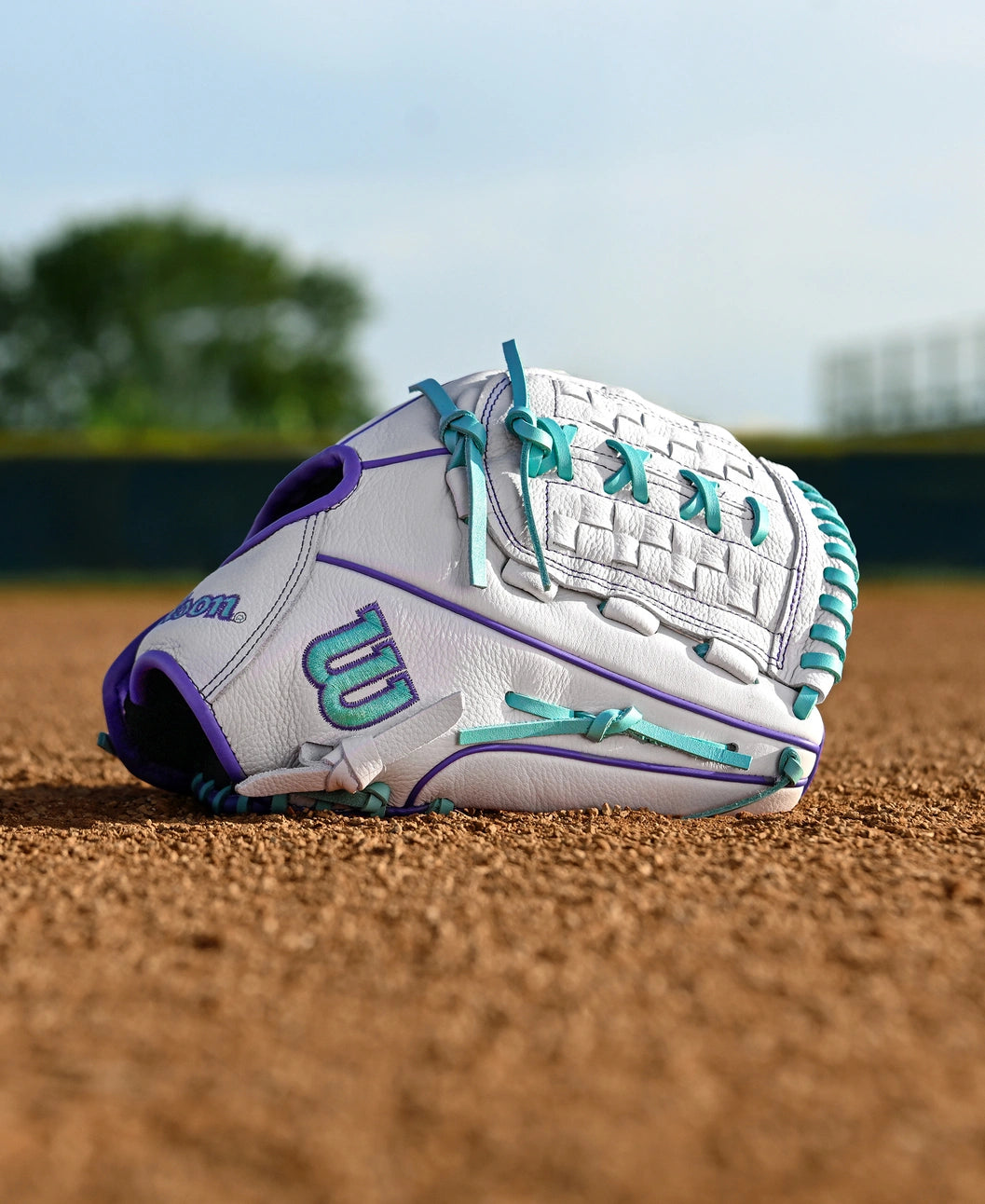 2026 A500™ Siren 11.75" Youth Fastpitch Glove