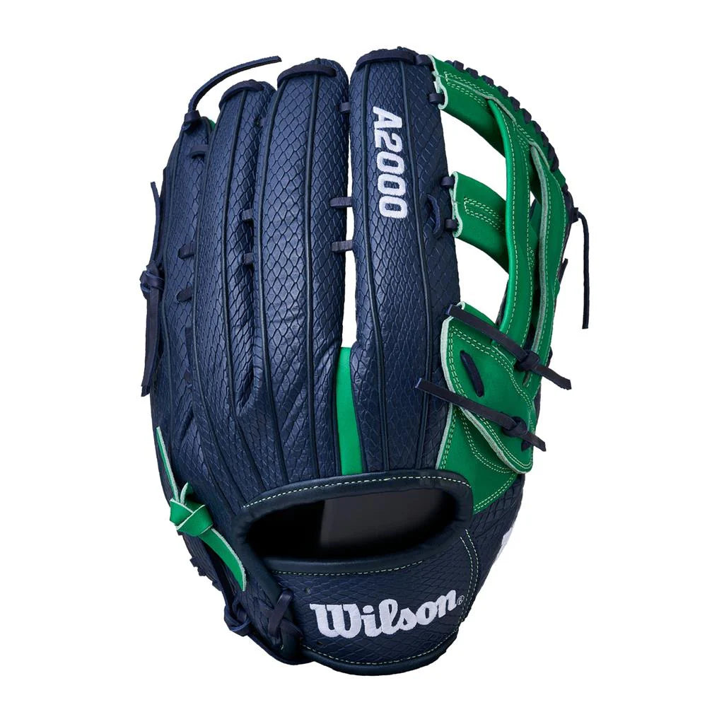 Wilson A2000 Slow Pitch Glove