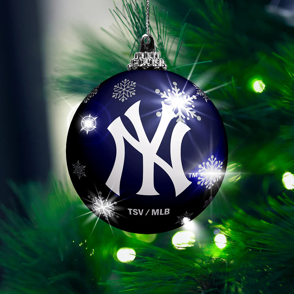Inglasco MLB New York Yankees Light-Up Ornament 2-Pack