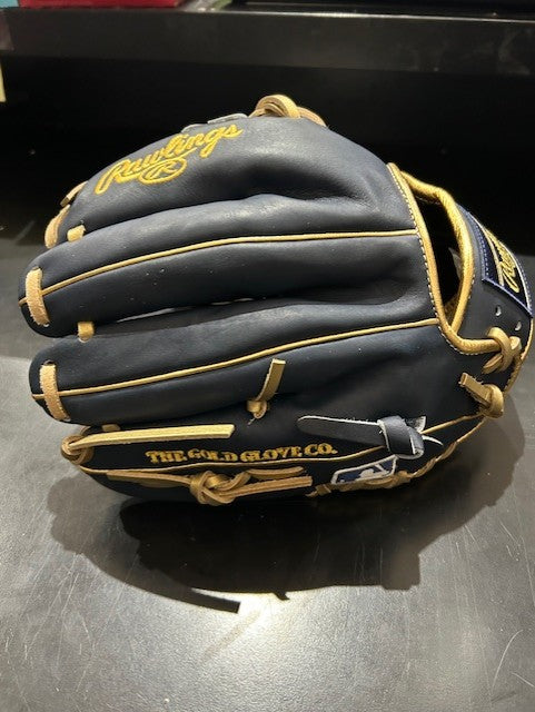 Rawlings 2027 Heart of the Hide R2G 11.5" Baseball Infield Glove - PROR204-2CC/SH/NGD/S