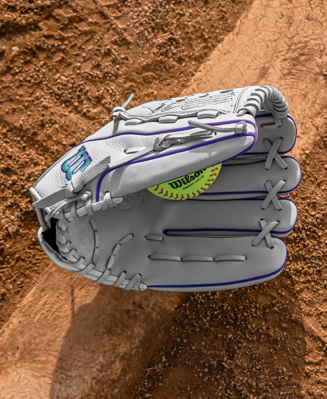 2026 A500™ Siren™ 12.5" Youth Fastpitch Glove