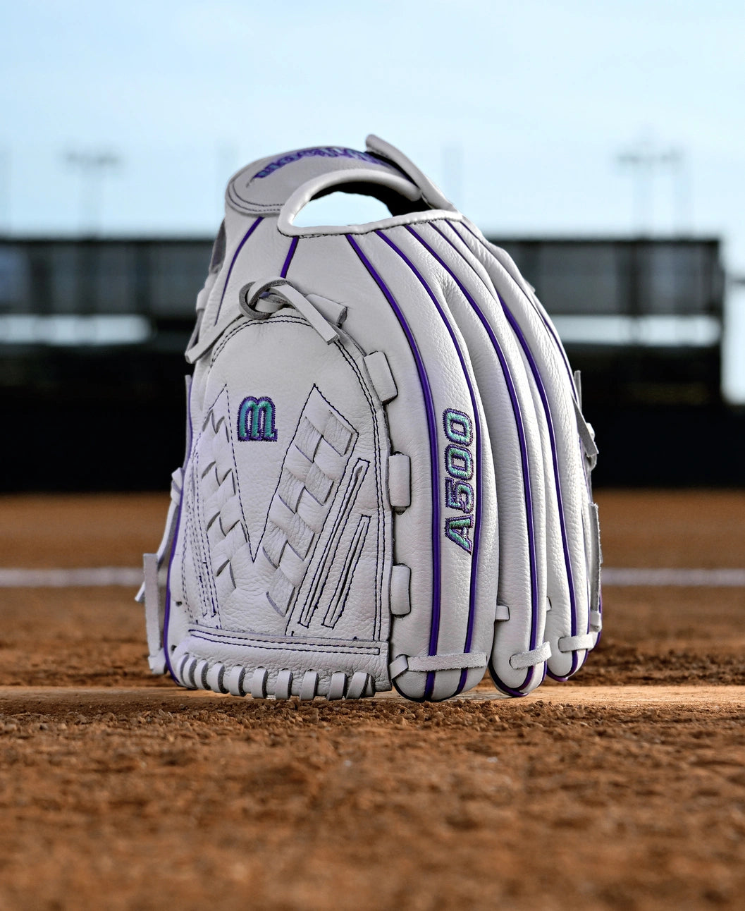2026 A500™ Siren™ 12.5" Youth Fastpitch Glove