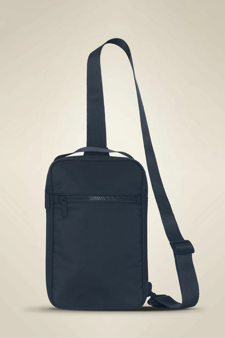 KOI® MATTE SLING BAG. 4 L. KOI1802