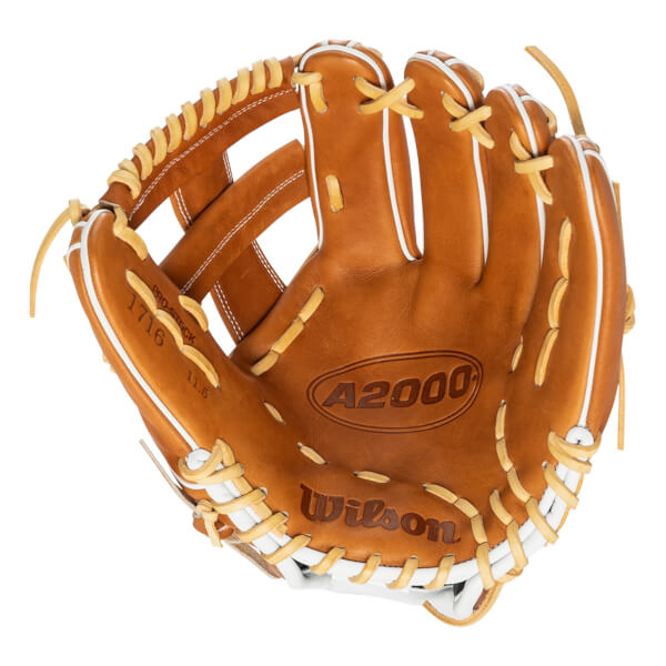 Wilson A2000 1716 11.5" Infield Baseball Glove - WBW101384115